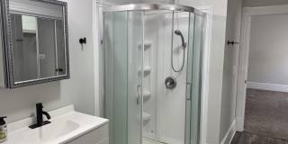 1918 REDELL Street Gallery 21