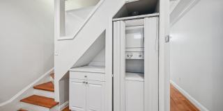 Charming 2 Bedroom in Foggy Bottom Gallery 10