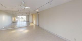101 SE 3rd Avenue Gallery 24