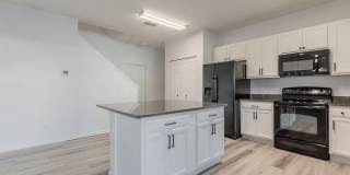 12181 HAZELMOOR Court Gallery 15