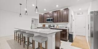 701 NE Perch Lane Gallery 6