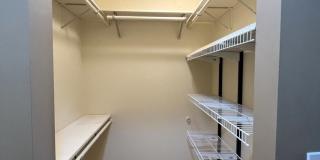 812 Canterbury Lane Gallery 14