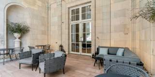875 SANSOM STREET Gallery 28