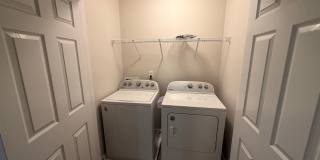 3 Bed 2.5 Bath Townhome in Brentwood Gallery 21