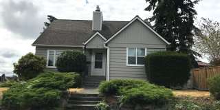 Beautiful Home In Prime Location Bordering Crown Hill and Whittier Heights! Gallery 1