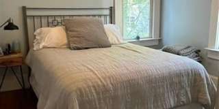 1229 Euclid Avenue Gallery 12