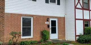 3 Bedroom 2.5 Bath Townhouse Gallery 19