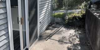 2 Bedroom 1 bath w/laundry and yard 2 Bedroom 1 bath w/laundry and yard Gallery 12