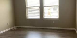 Remarkable totally renovated 2bed 2bath townhome is SW Las Vegas Gallery 44