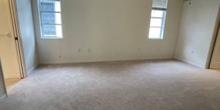 JUST LEASED- Annual unfurnished 3/2  house in Sarasota Gallery 20