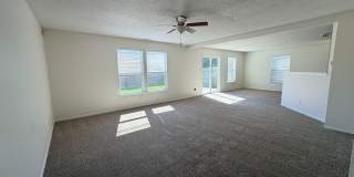 Now Showing: 4 Bedroom / 2.5 Bath located at 1723 Elijah Blue Dr. in Greenwood, IN. Gallery 5