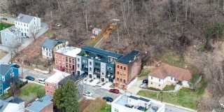 240 E Jefferson St Gallery 50