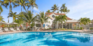 Sheridan Ocean Club Apartments Gallery 2