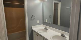 4 Bedroom, 2.5 Bath Home Located in the Established Neighborhood Kings Grant. Gallery 22