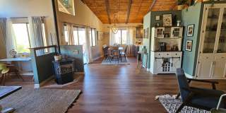 2-Bedroom Home for Rent with Beautiful Views Gallery 1