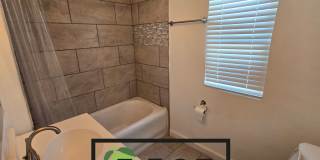 Gorgeous 3 BED 1 BATH - 1,200 Available Now!!! Gallery 7