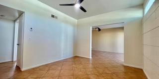 AVAILABLE NOW! 3 Bedroom 2 Bathroom POOL HOME in Palm Springs ! Gallery 10