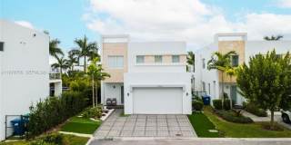 10366 NW 68th Ter Gallery 58