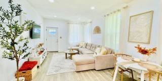 4 Bedroom 2 Bath Bungalow, in Forsyth Park- Available Jan 3rd!!! Gallery 4