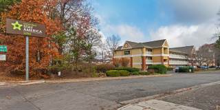 Newport News - Oyster Point Gallery 3