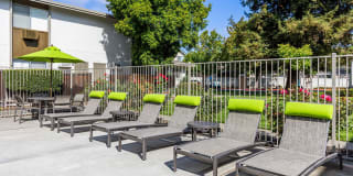 Autumn Oaks Townhomes & Apartments Gallery 3