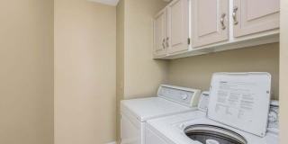 Nice Scottsdale Home 2 bedrooms 2 baths! Gallery 21