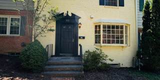 3 Bedroom 2.5 Bath Townhouse Gallery 1
