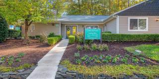 Cary Pines Apartments Gallery 36