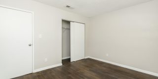 The Julep Gallery 96