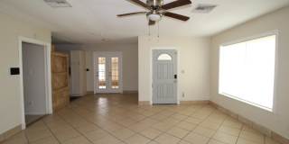 100 SE Celestia Court Gallery 4