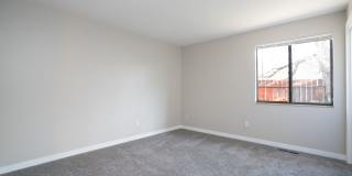 7760 Lowell Boulevard Gallery 10