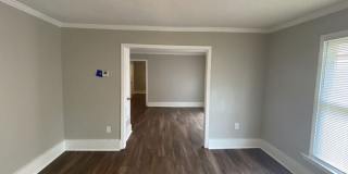 1532 Barton St Gallery 4