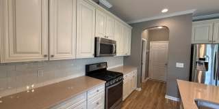 Townhouse in the Glenmore Garden Community! Gallery 14