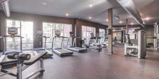 Sola Station Canalside Apartments Gallery 23