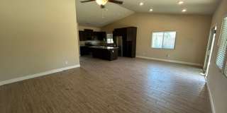 3439 E Laurel Gallery 6