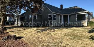 Renovated 3+ Bedroom Charmer Near Downtown Gallery 1