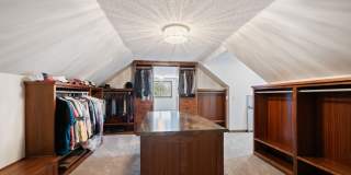 Executive-Level Rental Offering in SW Woodbury — Space, Privacy & High-End Finishes Gallery 14