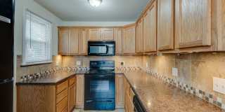 3bed 2bath West End Duplex Gallery 13