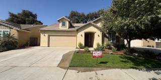 NW Visalia Home Near Shopping Center Available Now! Gallery 1