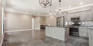 2726 Northview Lane Gallery 3