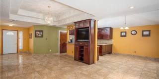 1801 Crown Pointe Boulevard Gallery 4