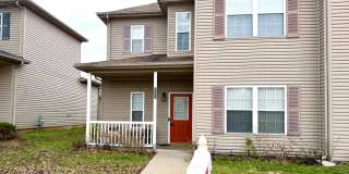 3 Bedroom NewTown Condo Gallery 1