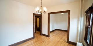 225 Place Apartments Gallery 9