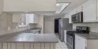 604 LA CHAPA Avenue Gallery 9