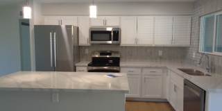 Gorgeous 3 bedroom house in Mesa! Totally renovated and ready to move in! Available NOW! Gallery 8