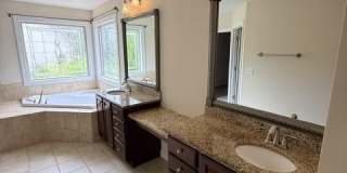 912 River Song Place Gallery 27