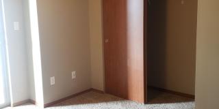 551e14 Gallery 40