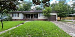 111 Robinhood Dr. Gallery 1