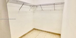2320 S Cypress Bend Dr Gallery 15