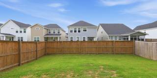 Beautiful 3 Bedroom 2.5 Bathroom Home in Windsor Crossing with Loft Gallery 14
